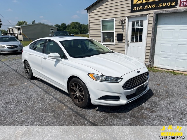 2013 Ford Fusion SE